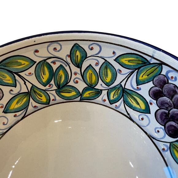 VIETRI Frutti Grapes Large Serving Bowl Hand Painted Pottery in Italy New - Picture 8 of 16